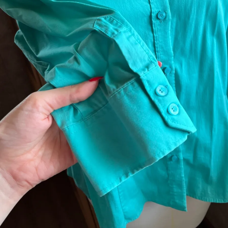 شومیز آبی فیروزه‌ای