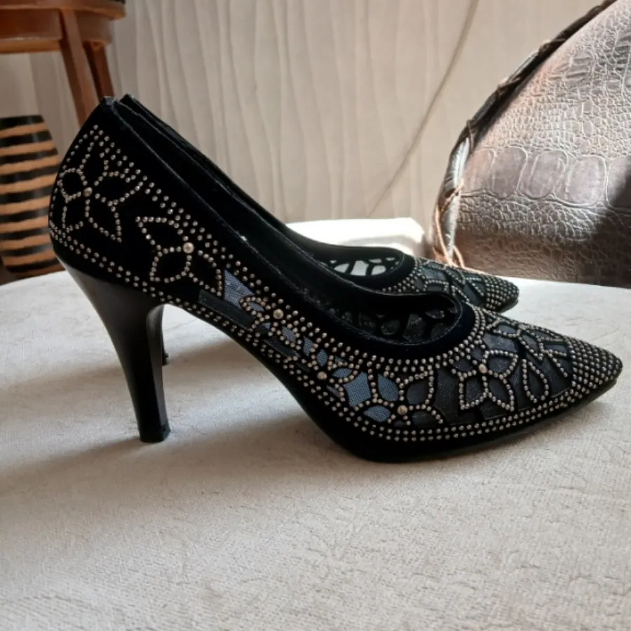 کفش پاشنه مجلسی