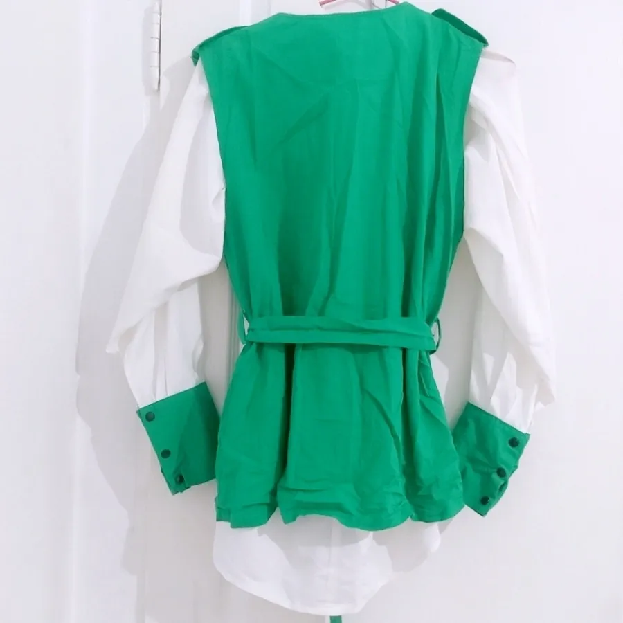 شومیز به همراه وست