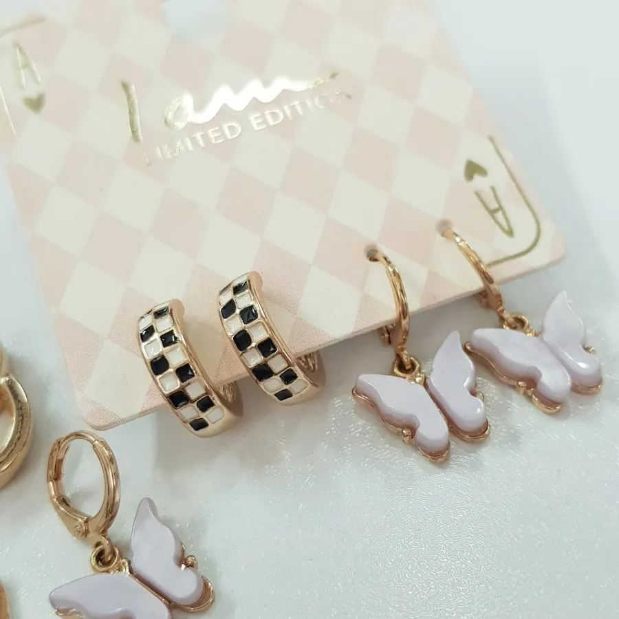 پک گوشواره قفلی طلایی