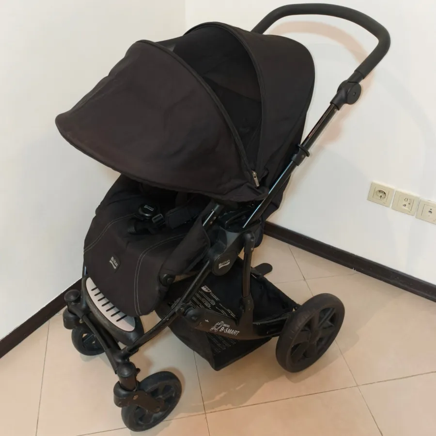 کالسکه و کریر بریتکس