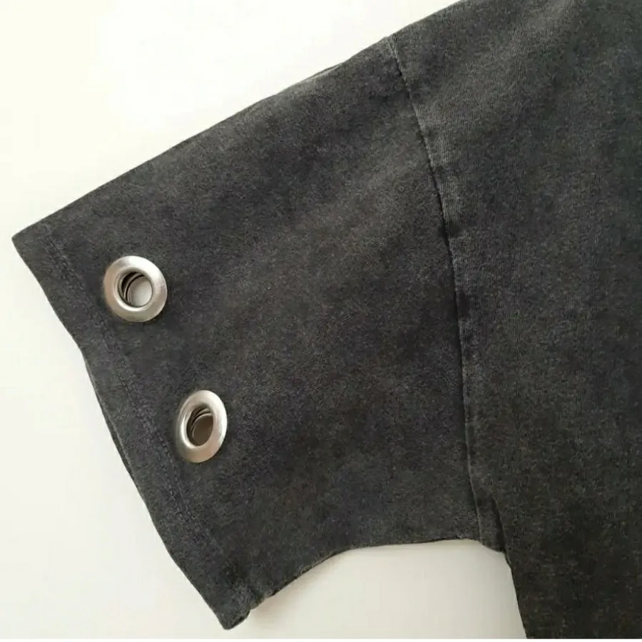 بلوز یا تیشرت