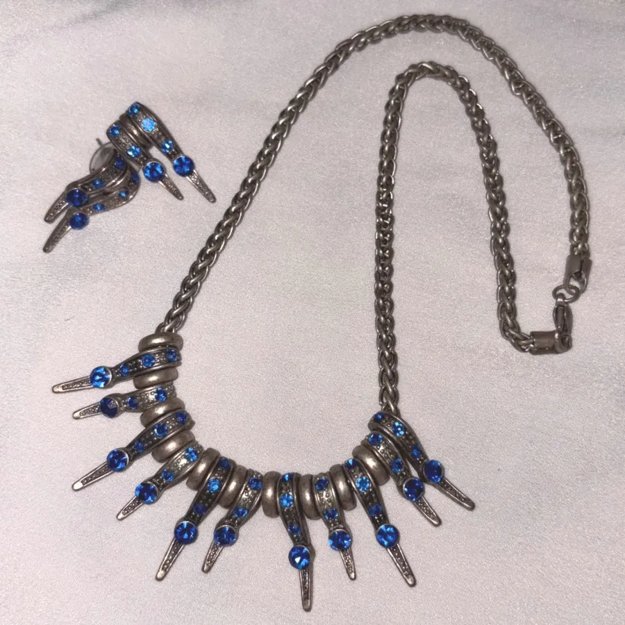 ست گردنبند و گوشواره