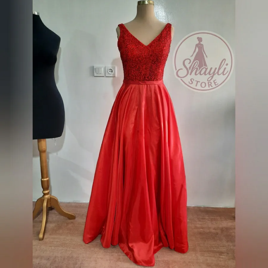 لباس مجلسی قرمز گیپور ترک