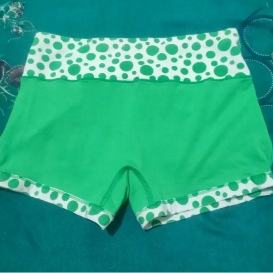 شورت گیاهی پادار