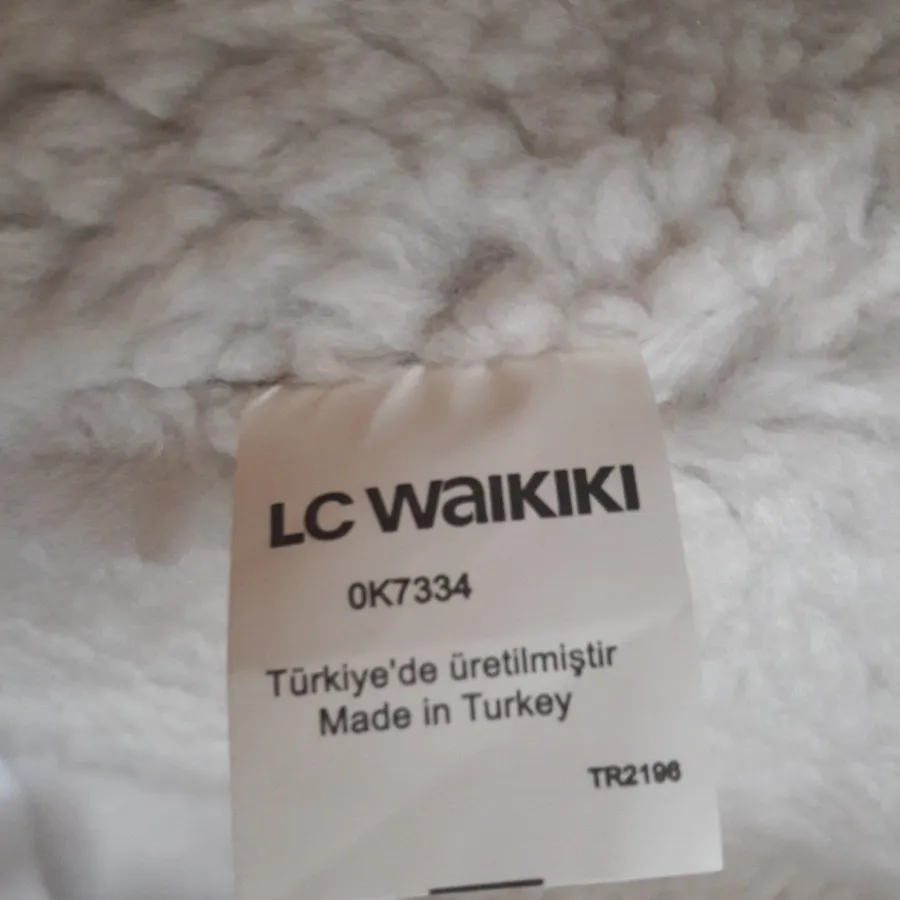 بوت السی وایکیکی 36