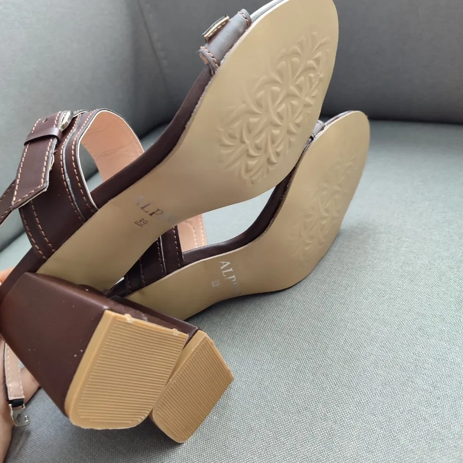 کفش پاشنه دار دو سگک ترند