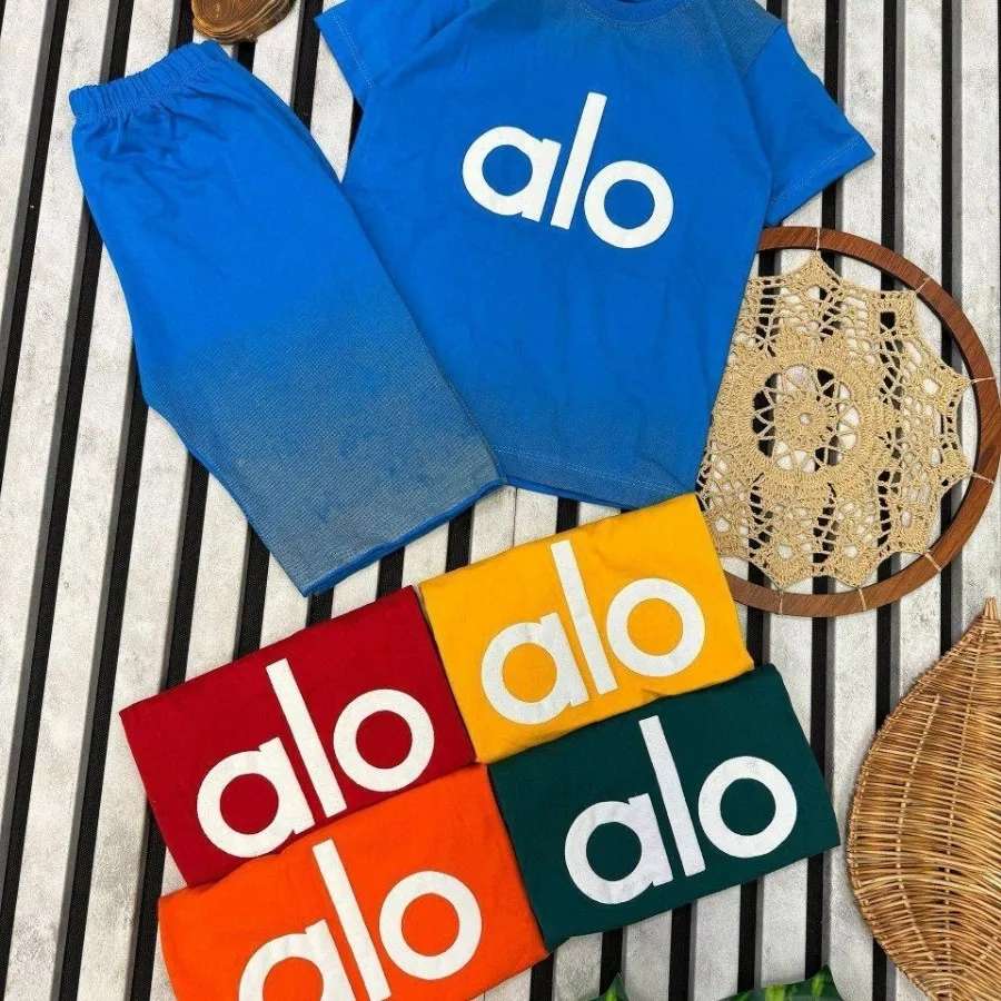 تیشرت و شلوارک