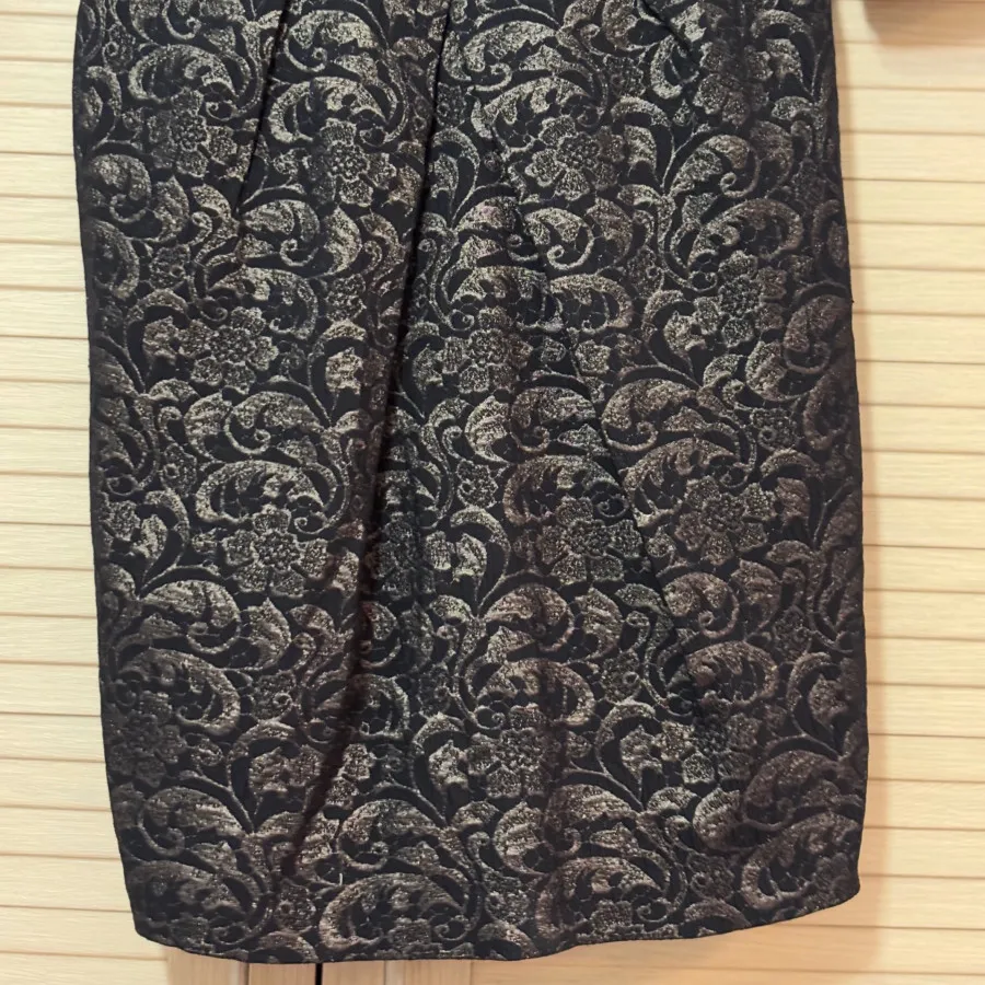 پیراهن گردنبند دار