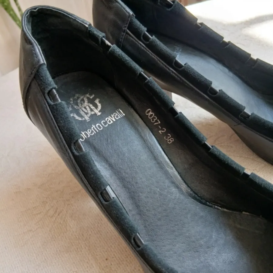 کفش پاشنه برند