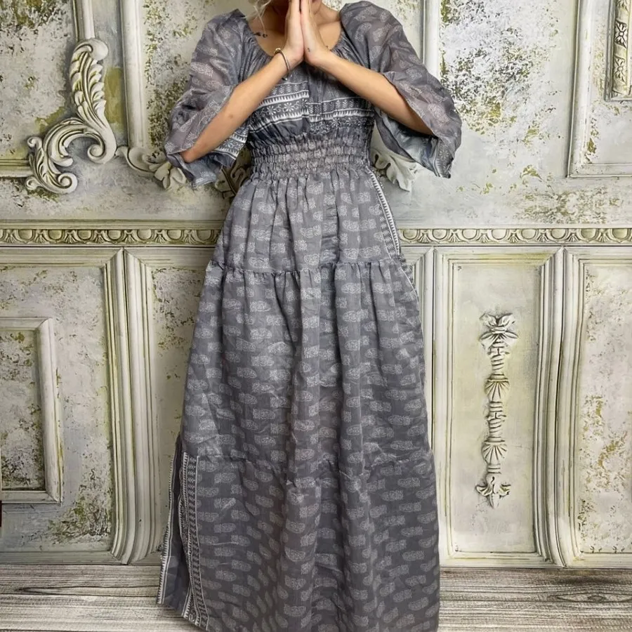 پیراهن ساحلی