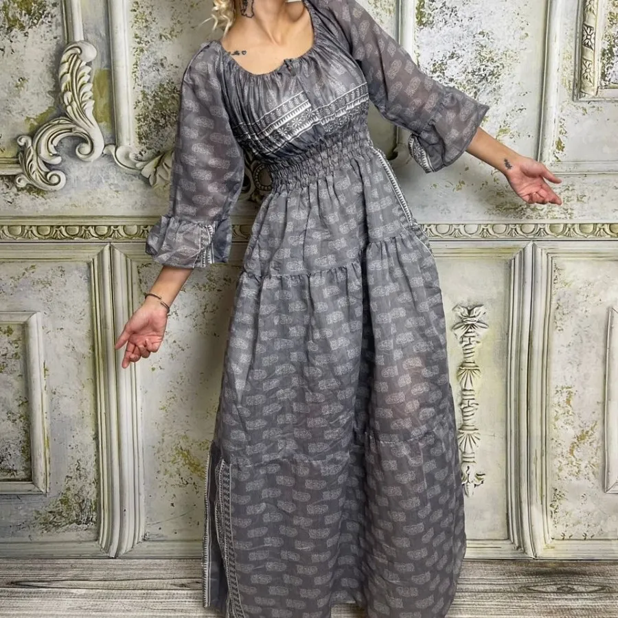 پیراهن ساحلی