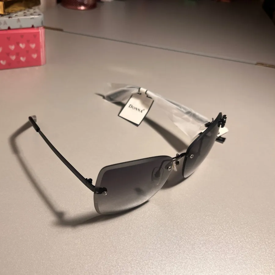 عینک آفتابی