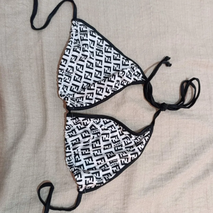 بکینی های کاپ دار