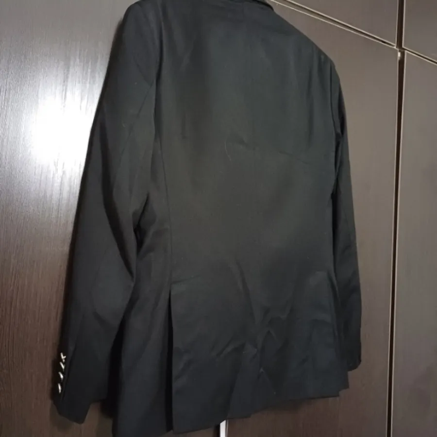 کت پیراهن جلیقه وکراوات