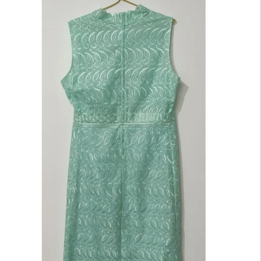 پیراهن آبی روشن