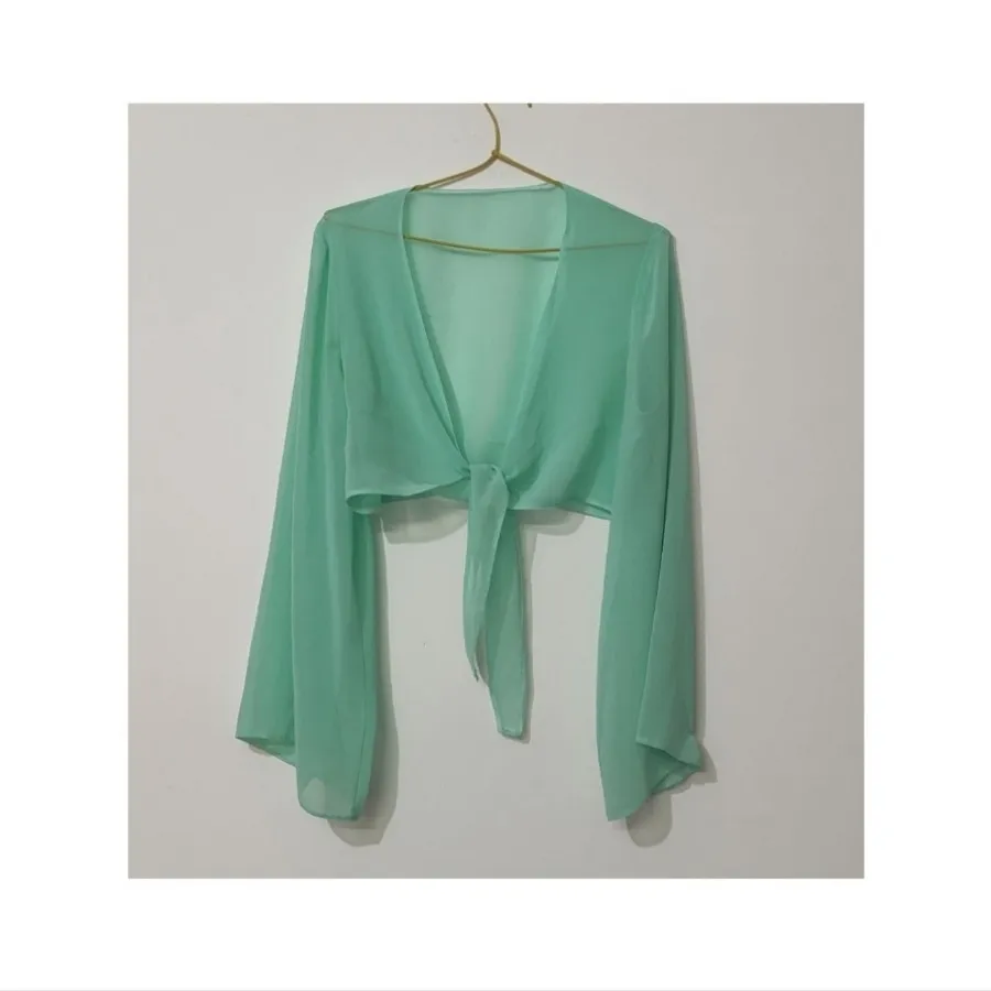 پیراهن آبی روشن