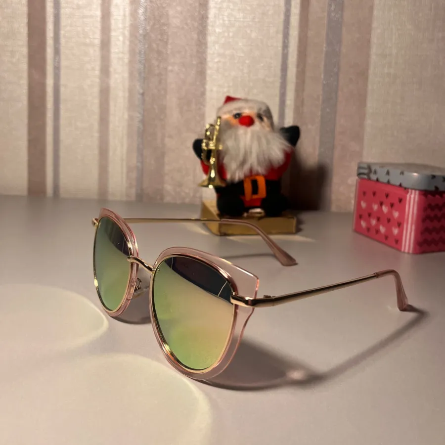 عینک آفتابی