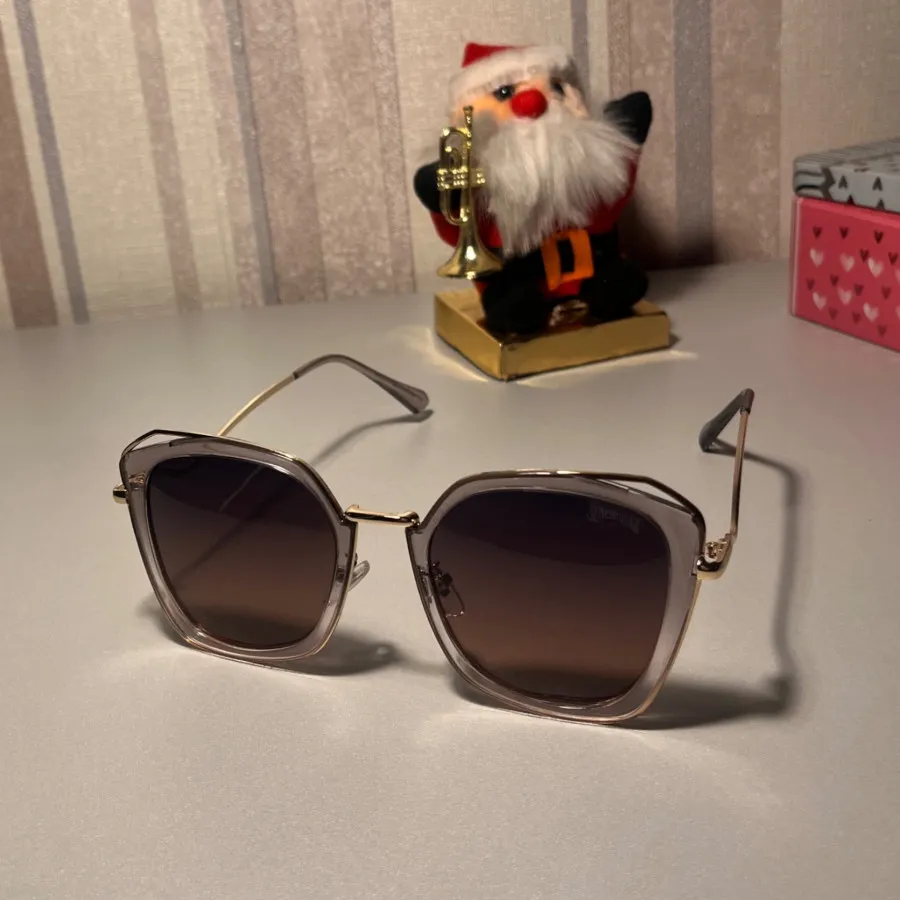 عینک آفتابی