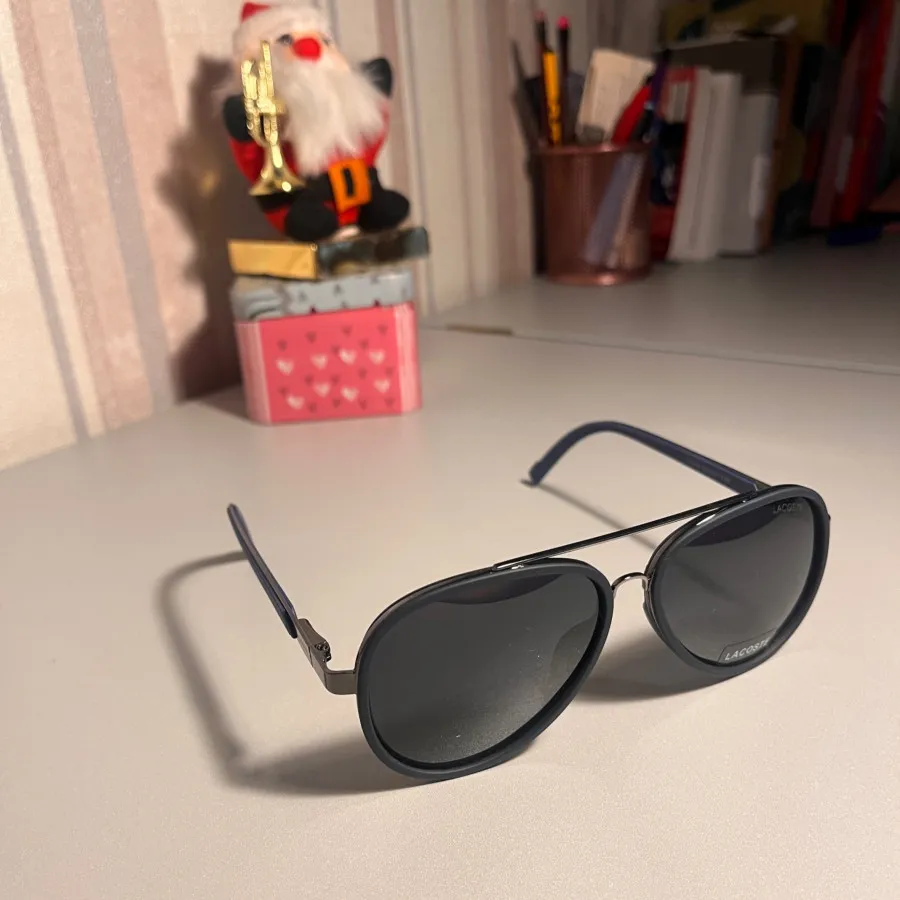 عینک آفتابی