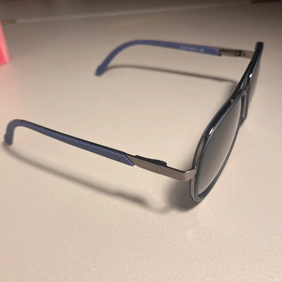 عینک آفتابی