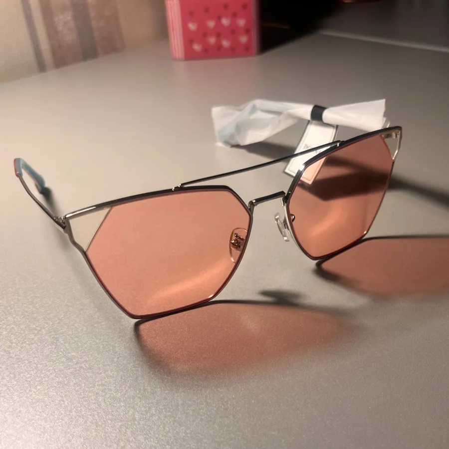 عینک آفتابی