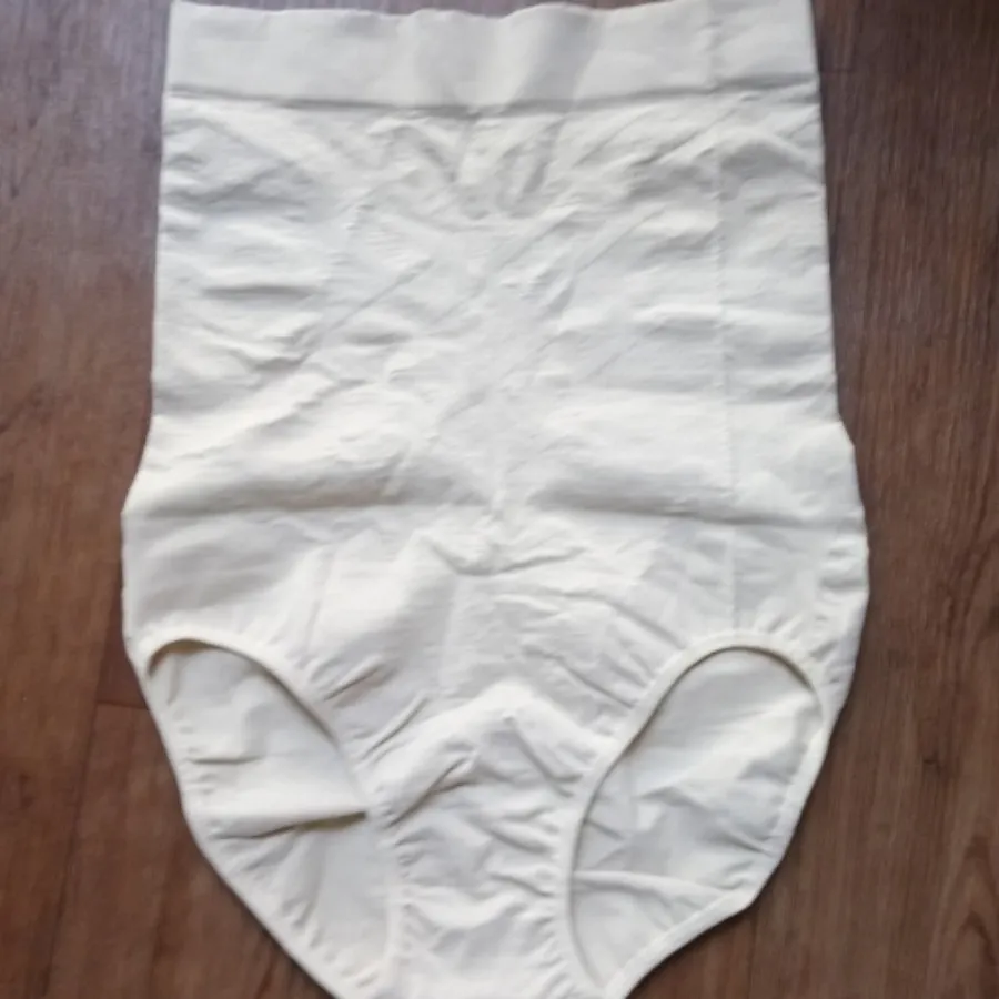 گن زنانه بلند برند سوال