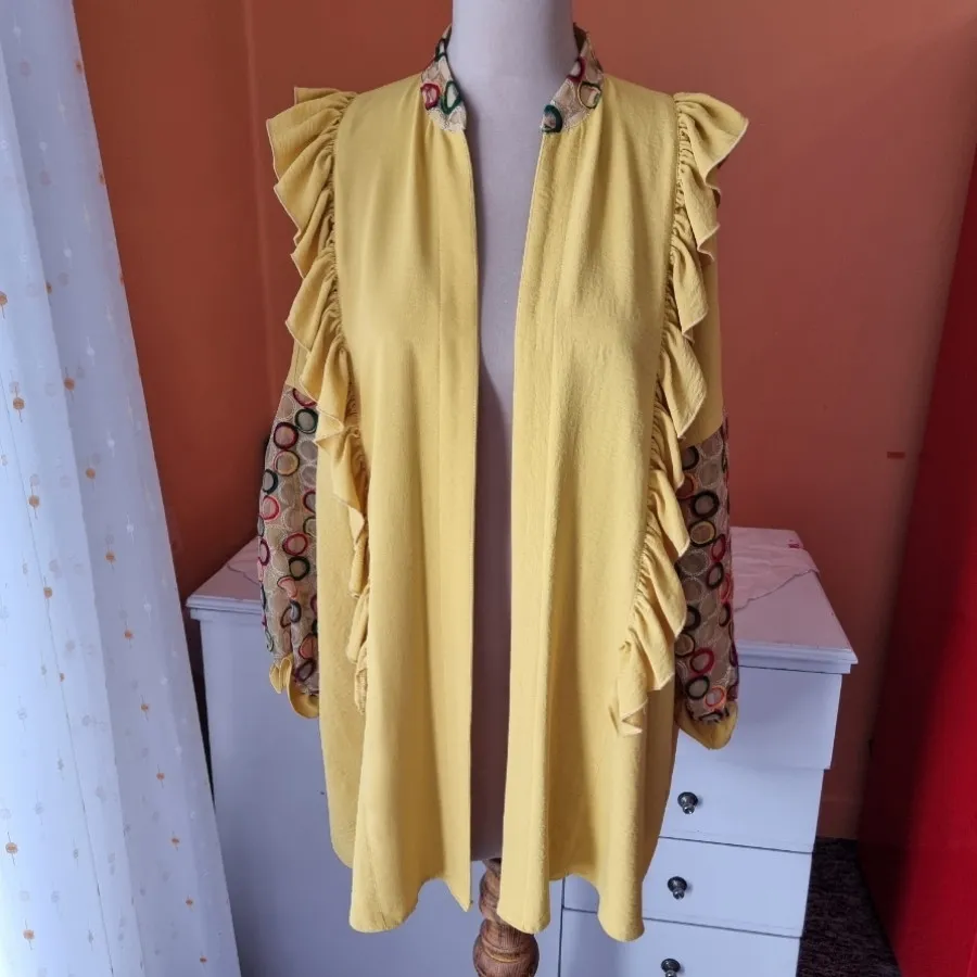 مانتو خردلی