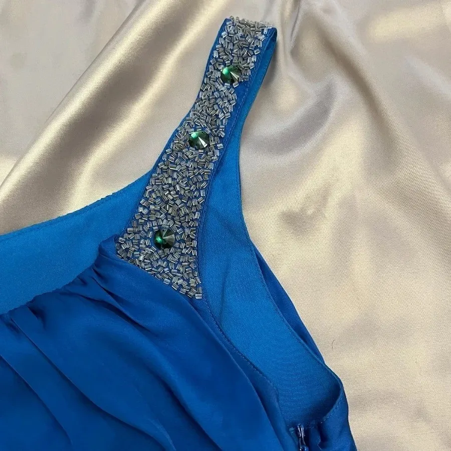 لباس عروسکی آبی