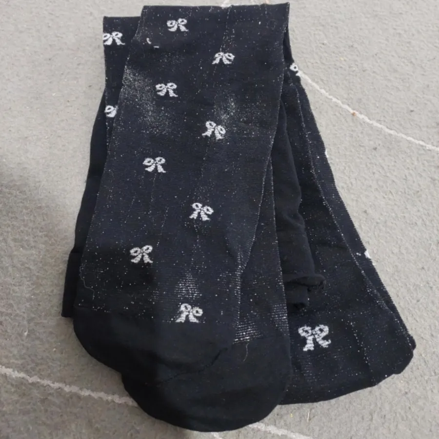 جوراب شلواری