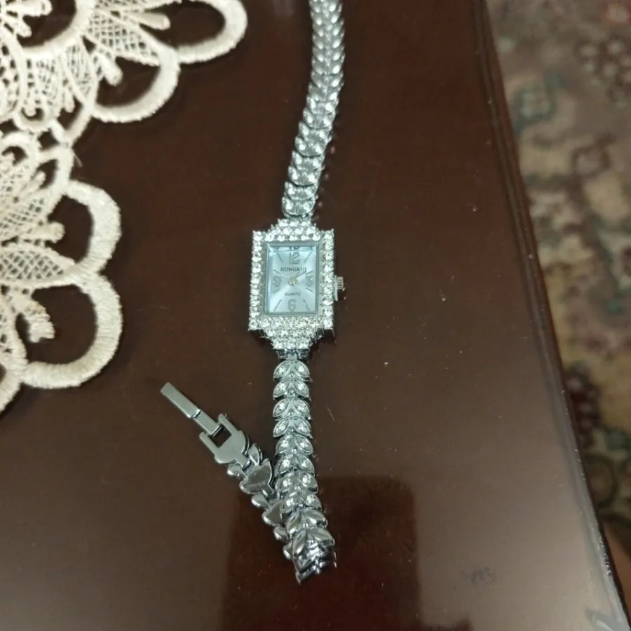 ساعت مچی مجلسی