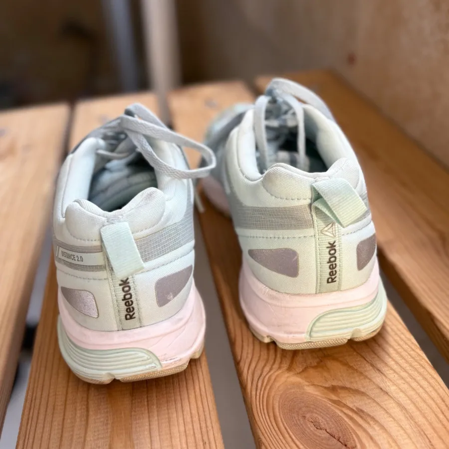 کتونی ریباک در حد نو