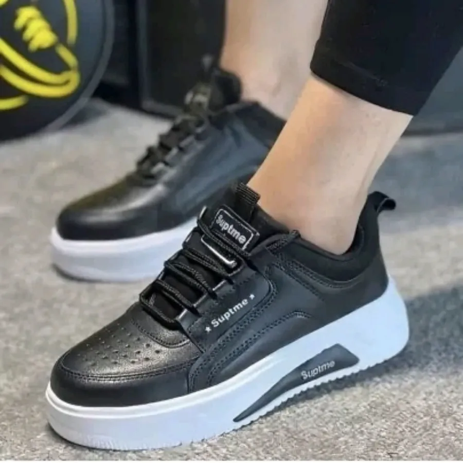 کفش کتونی جدید