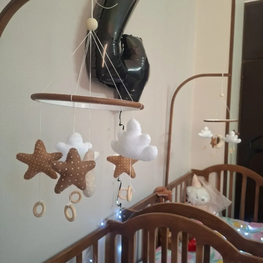 آویز تخت نوزاد