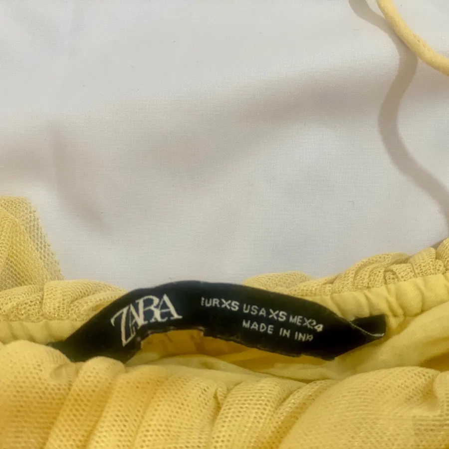 کراپ تاپ زارا زرد کره ای