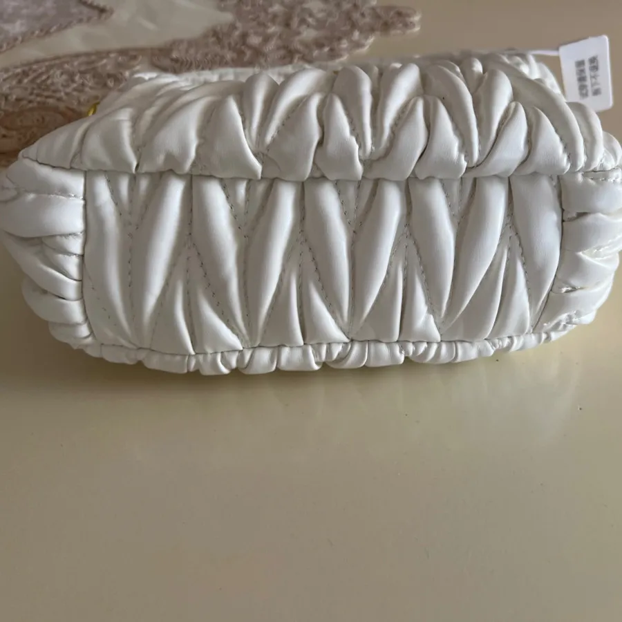 کیف دستی طرح میو میو