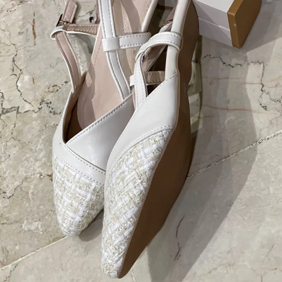 کفش کرم پاشنه کوتاه