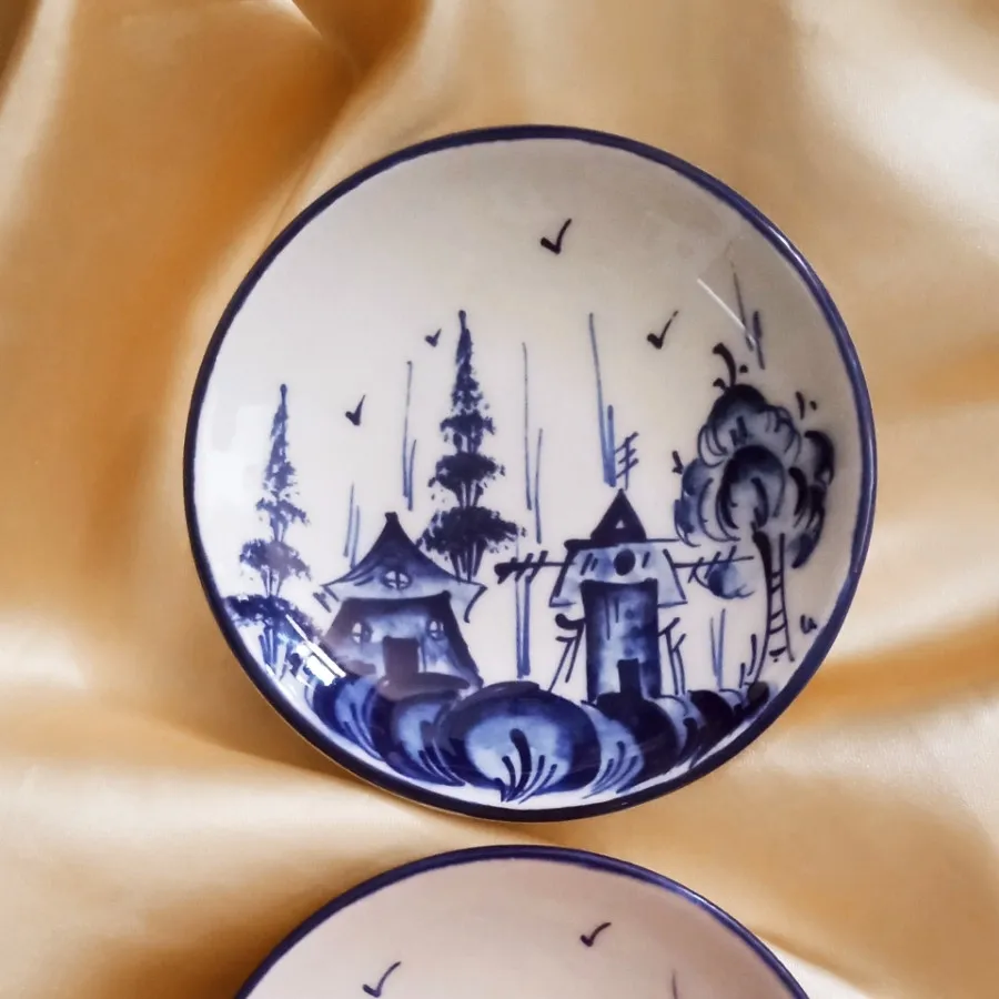 نعلبکی  دلف هلند