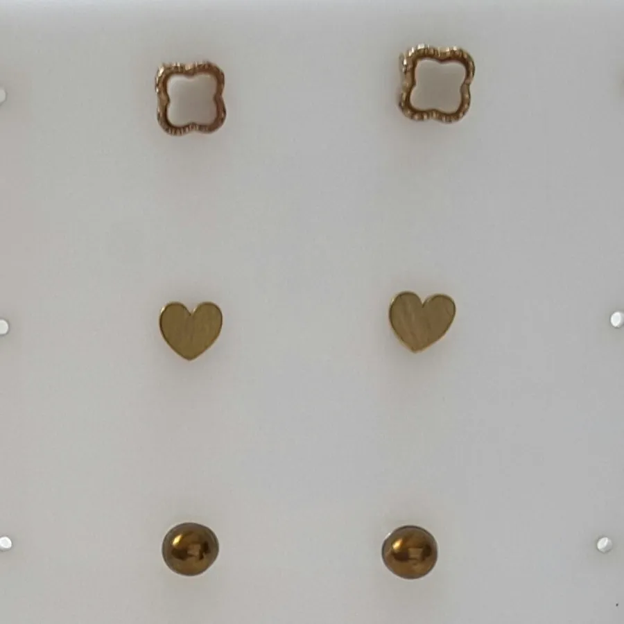 گوشواره های میخی