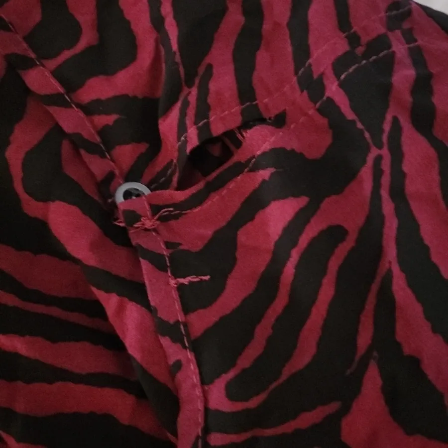 بلوز کراپ شیک نخی City