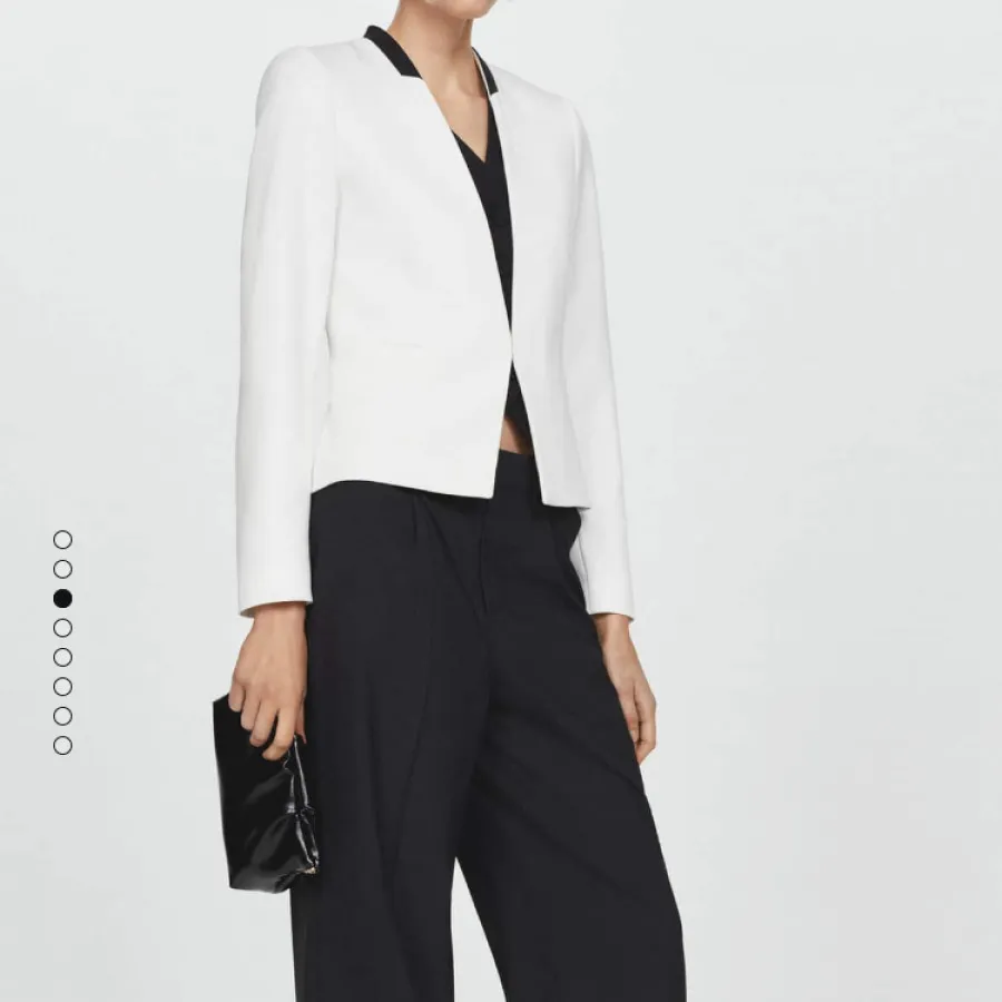 کت سفید منگو