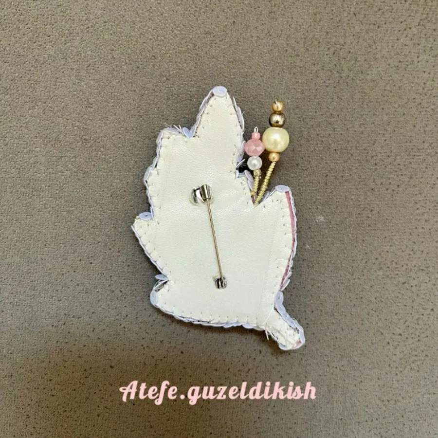 گلسینه جواهر دوزی شده