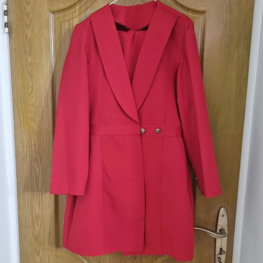 کت وشلوارمازراتی نو