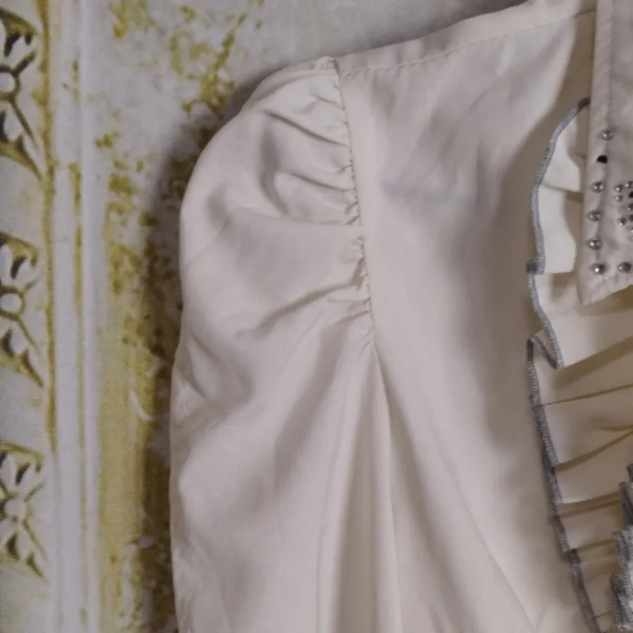 شومیز کلاسیک