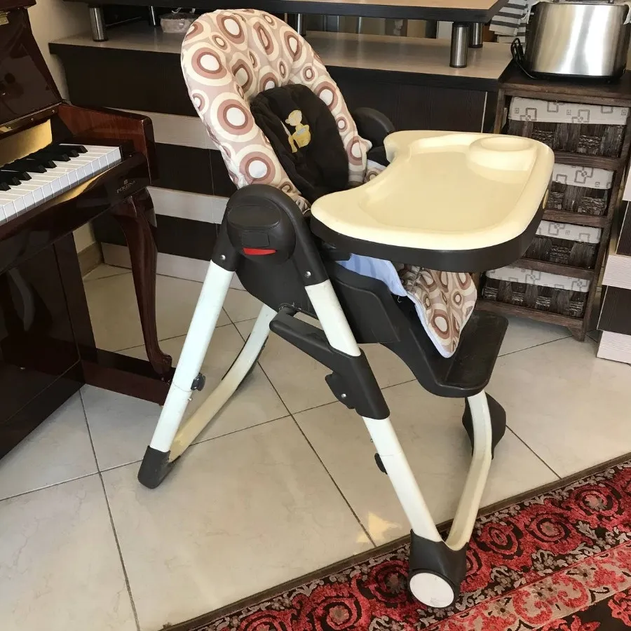 صندلی غذای کودک برندببکو