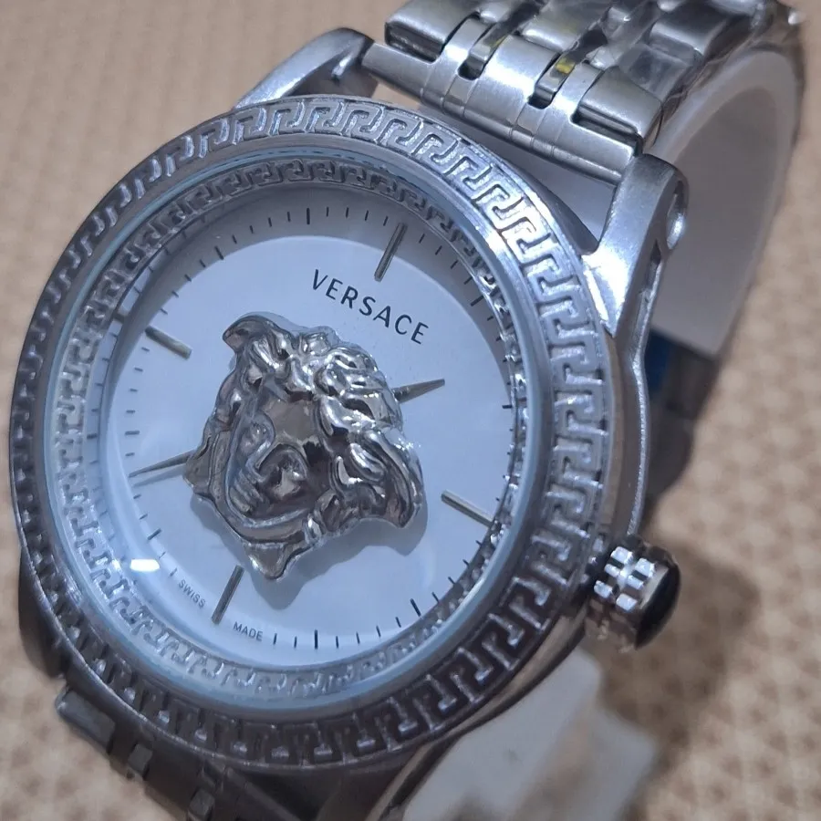 ساعت مردانه ورساچه