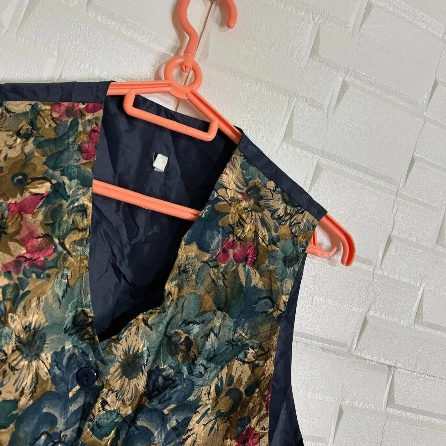 جلیقه زنانه