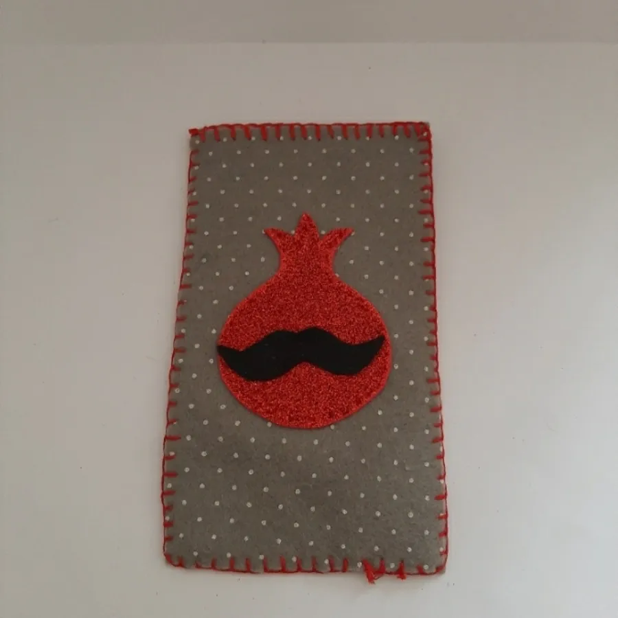 کیسه هدیه دورو نمدی