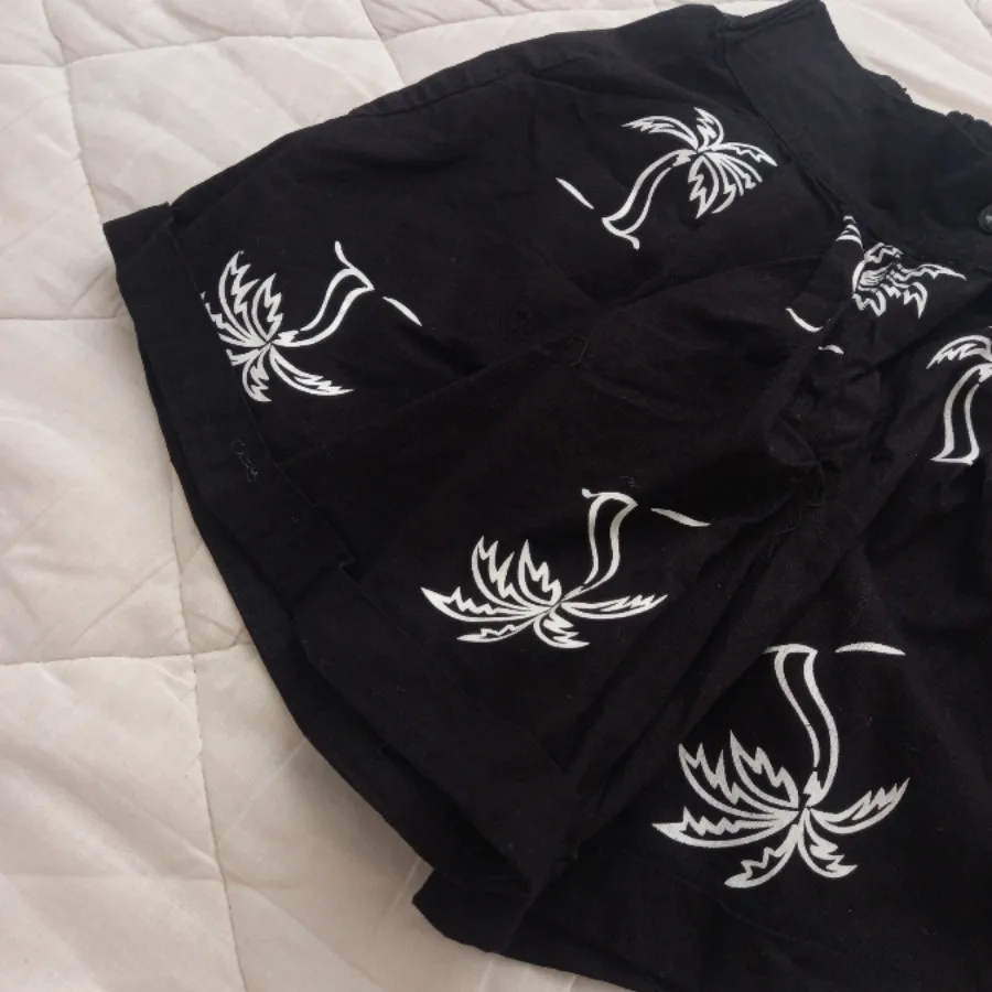 شلوارک مشکی