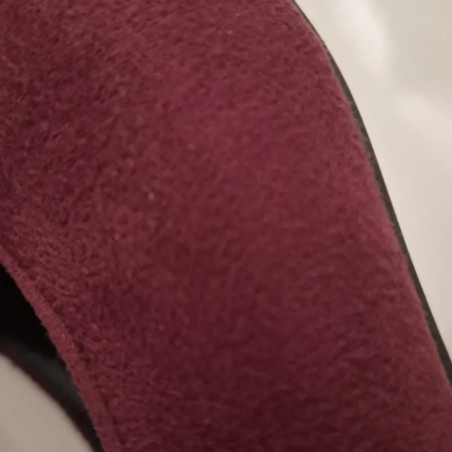 کفش جیر قرمز